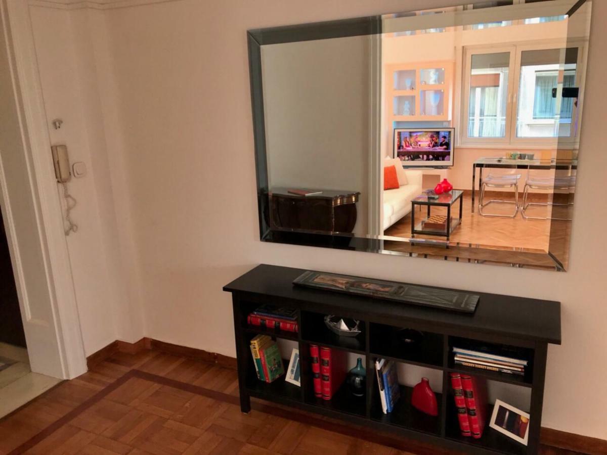 Spacious & Sunny Kolonaki 5 Mins Metro/acx3/1.5 Bt *